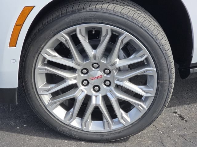 New 2026 GMC Yukon XL Denali w/ Denali Reserve Package AWD/4WD image 25