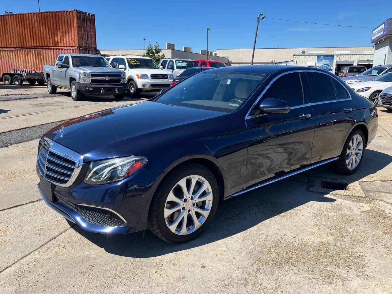 Used 2017 Mercedes-Benz E 300 image 1