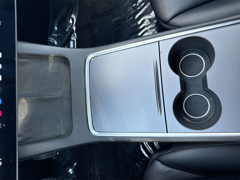 Used 2021 Tesla Model Y Long Range image 21