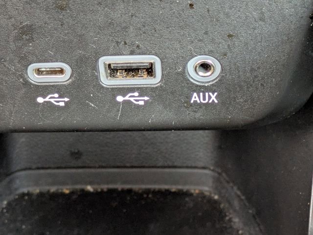 Used 2021 Chevrolet TrailBlazer ACTIV w/ Convenience Package image 22