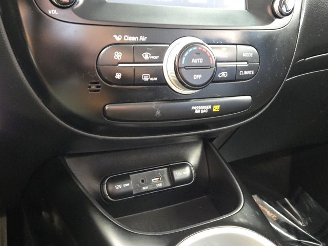 Used 2018 Kia Soul + FWD image 22