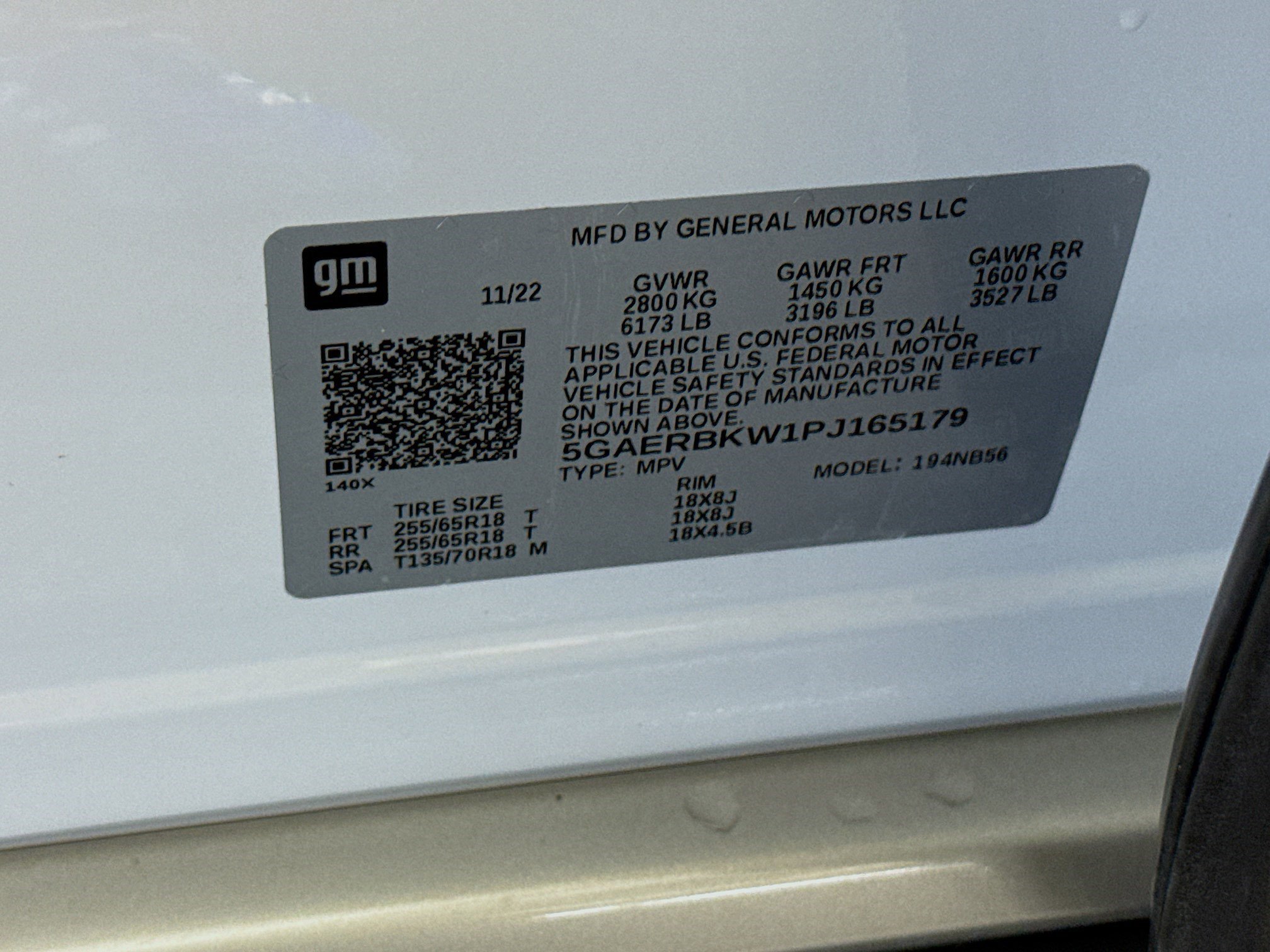 Used 2023 Buick Enclave Essence FWD image 40