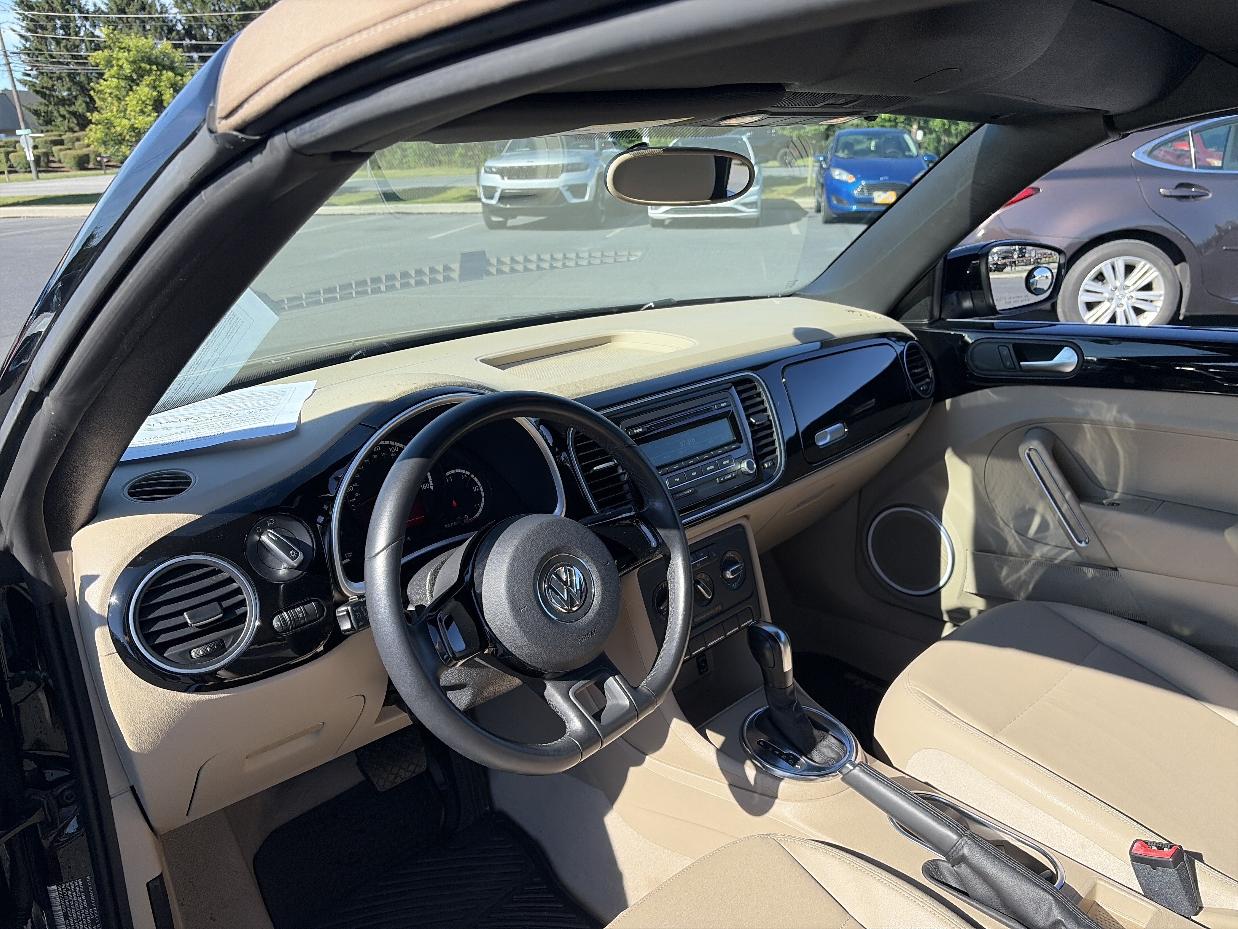 Used 2013 Volkswagen Beetle 2.5 FWD image 18