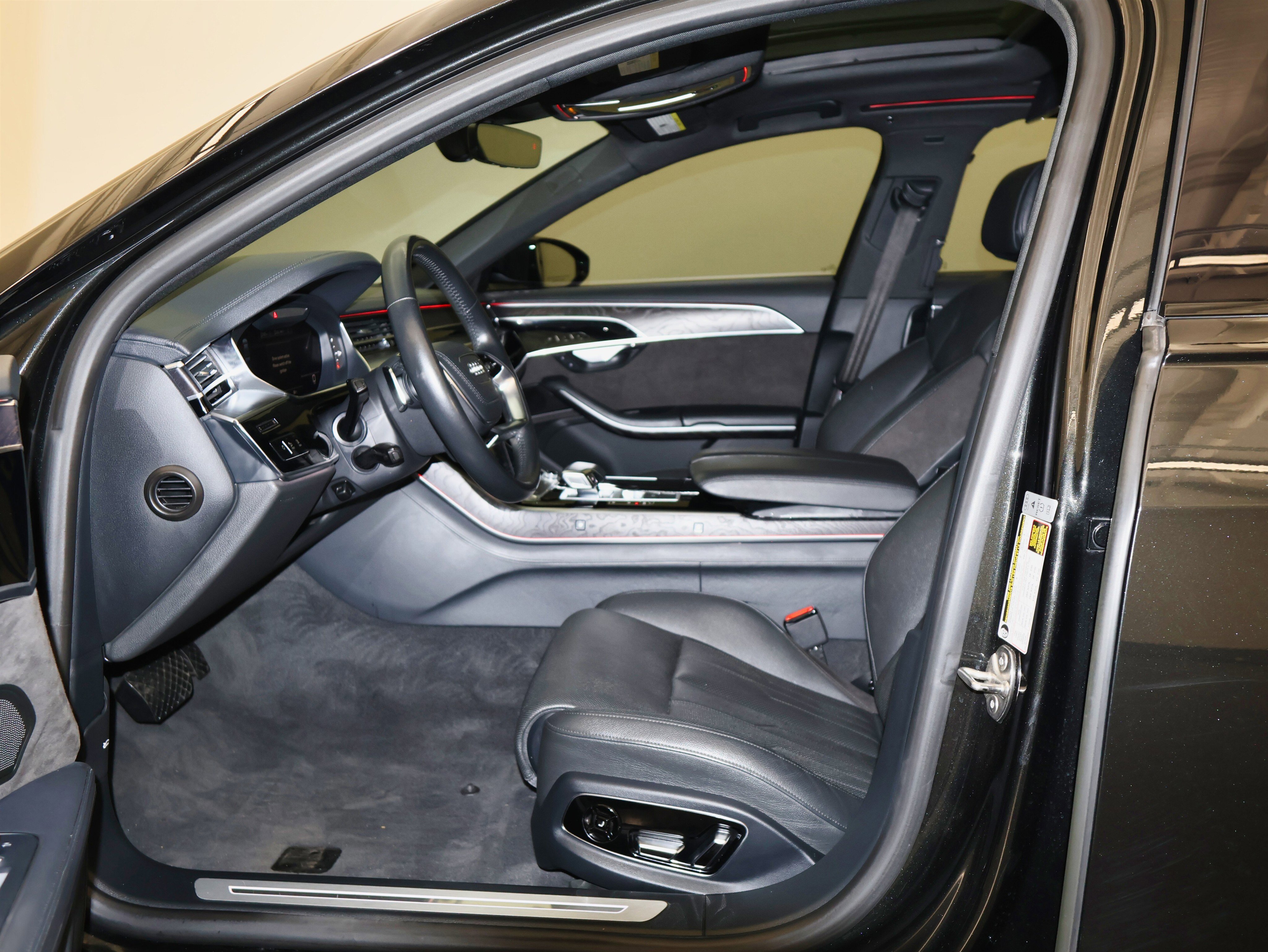 Used 2020 Audi A8 L 4.0T w/ Executive Package image 25