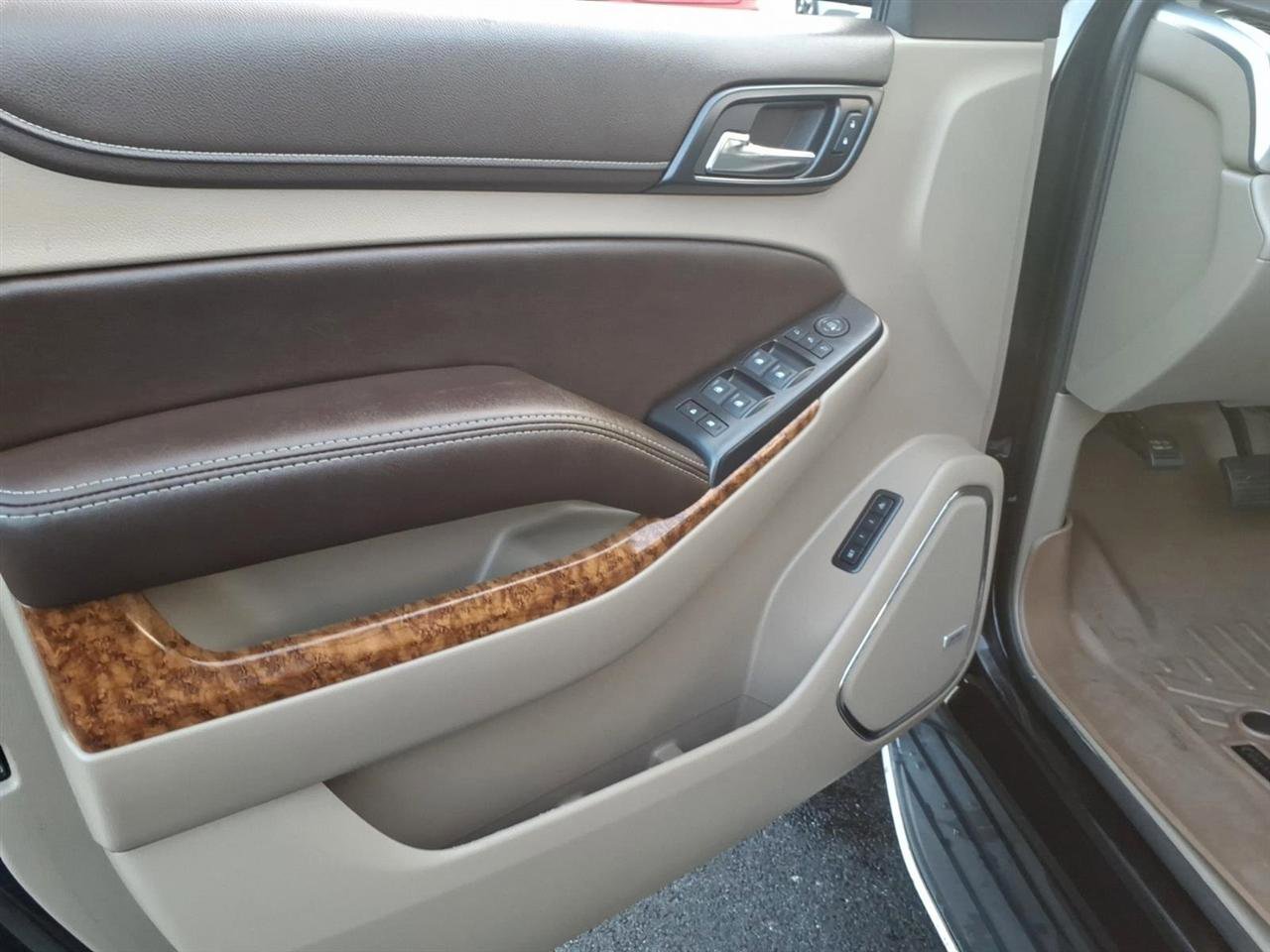 Used 2015 Chevrolet Tahoe LTZ image 13