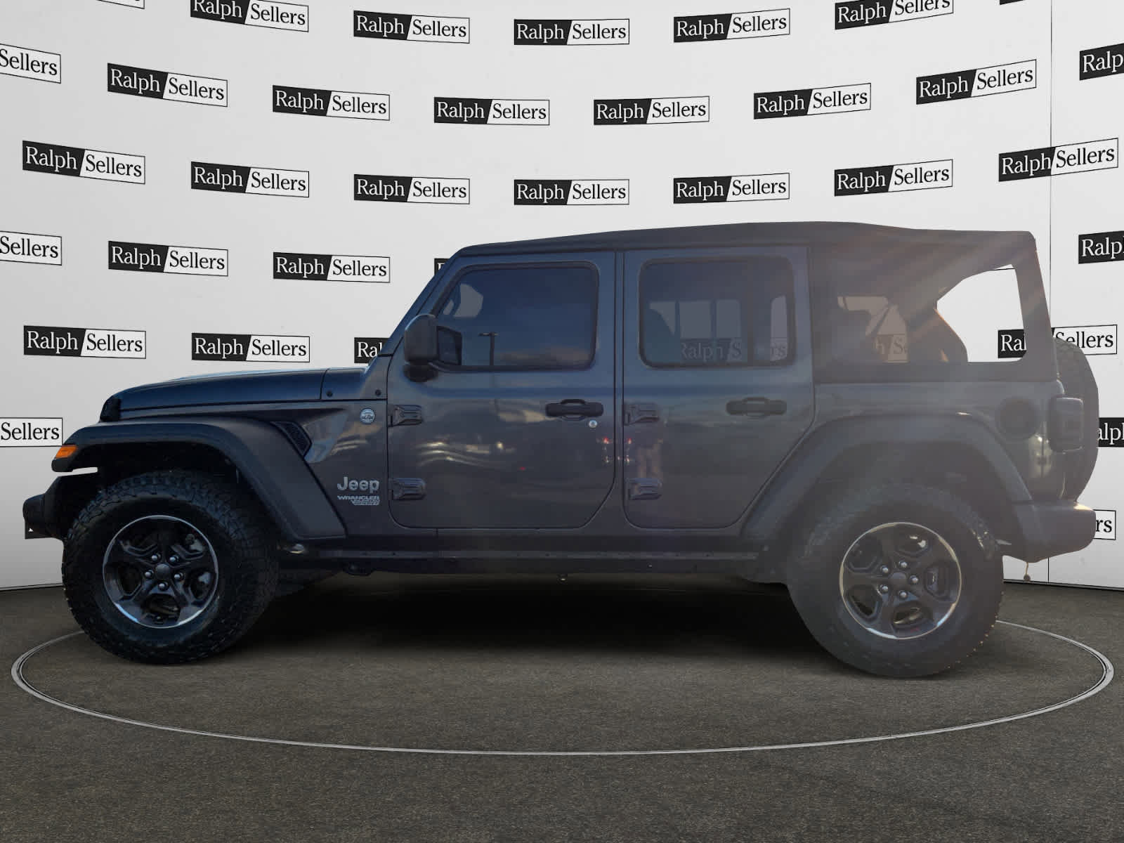 Used 2020 Jeep Wrangler Unlimited Sport image 3