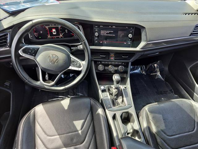 Certified 2022 Volkswagen Jetta SEL FWD image 19