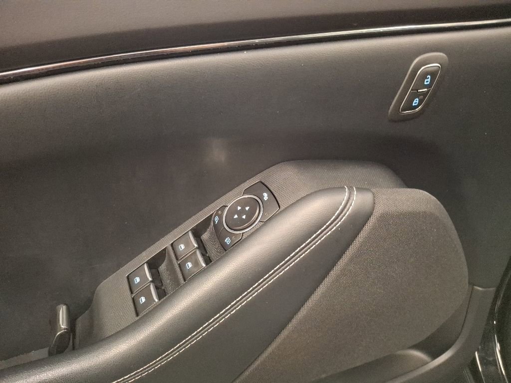 Used 2022 Ford Mustang Mach-E Select AWD/4WD image 17