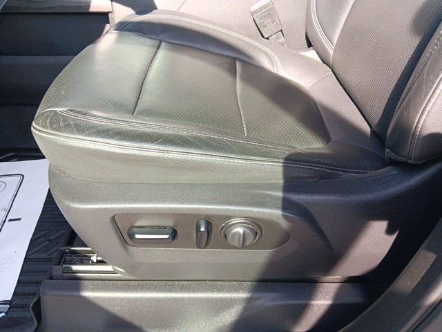 Used 2020 Chevrolet Silverado 3500 LTZ w/ LTZ Plus Package image 30