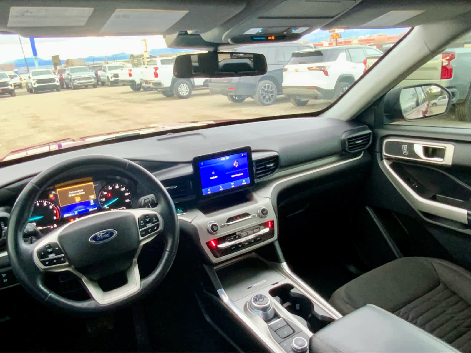 Used 2021 Ford Explorer XLT w/ Class III Trailer Tow Package image 32