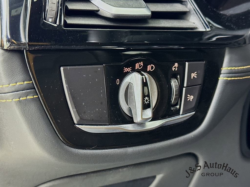 Used 2023 BMW M5 w/ Competition Package image 10