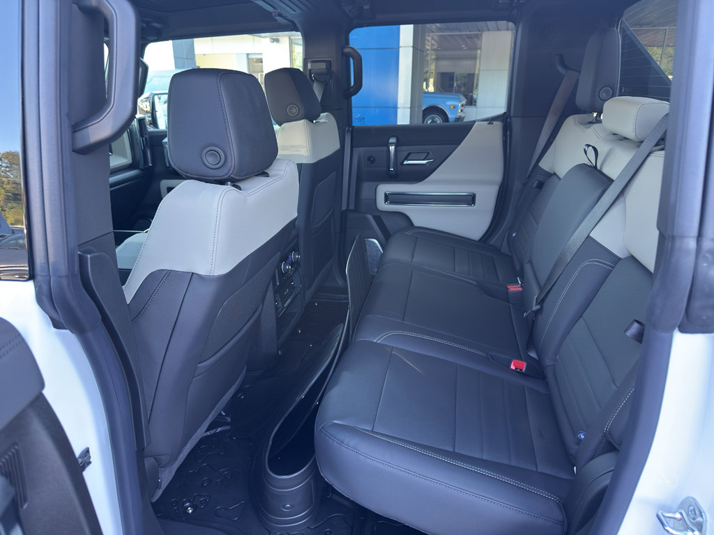 New 2026 GMC Hummer EV 4x4 Crew Cab image 15