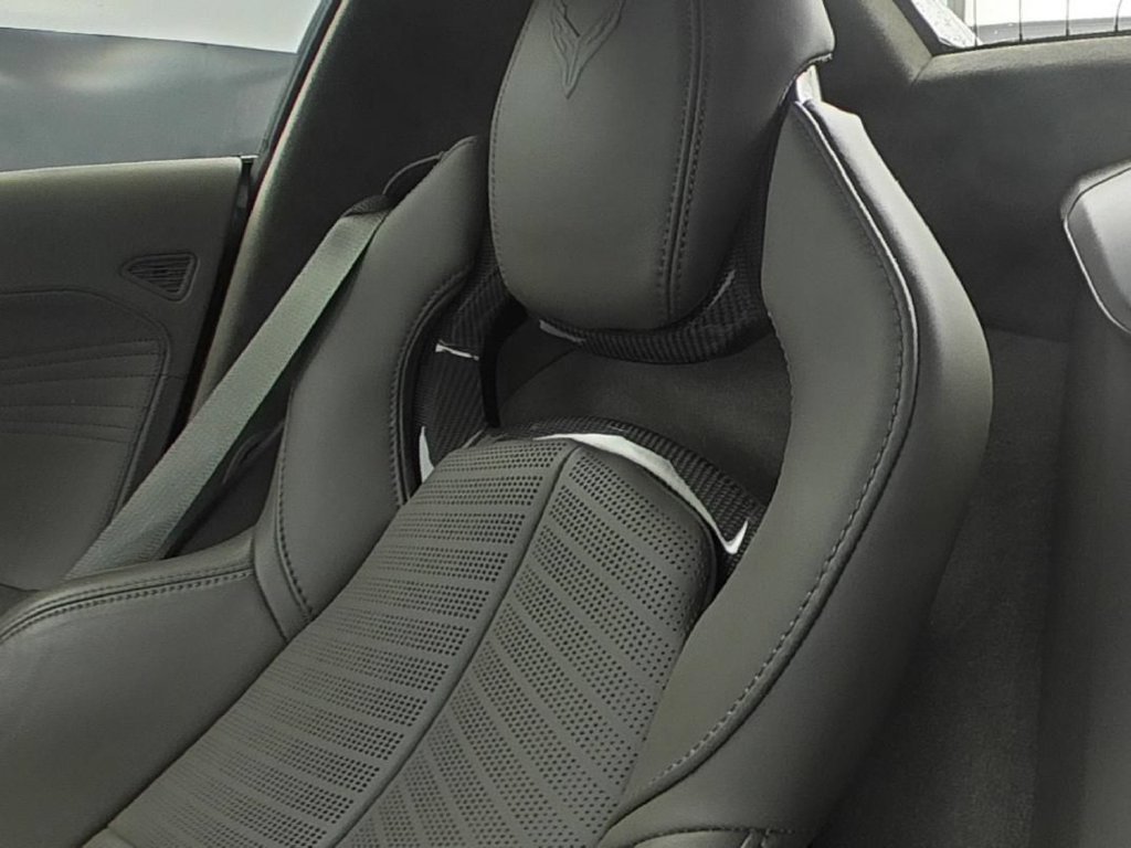 Used 2024 Chevrolet Corvette Z06 w/ Stealth Interior Trim Package RWD image 9