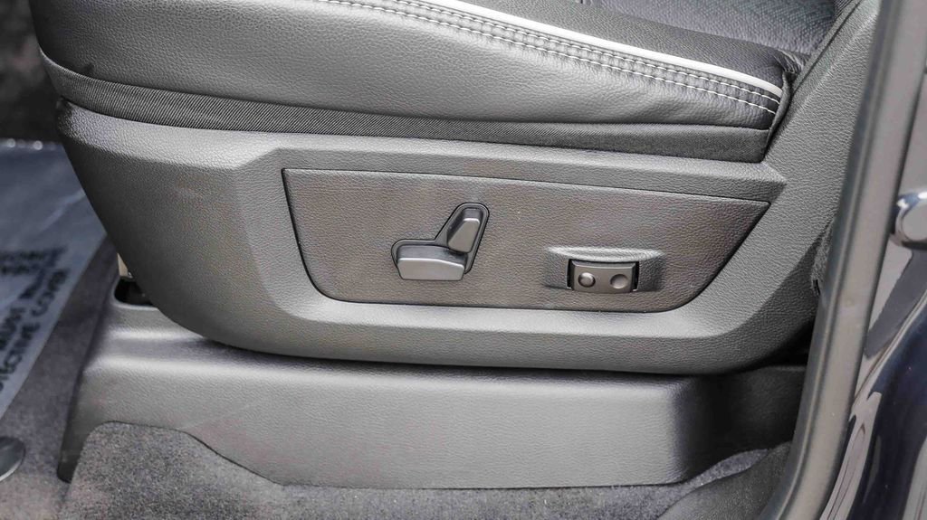 New 2026 RAM 2500 Laramie w/ Night Edition image 23