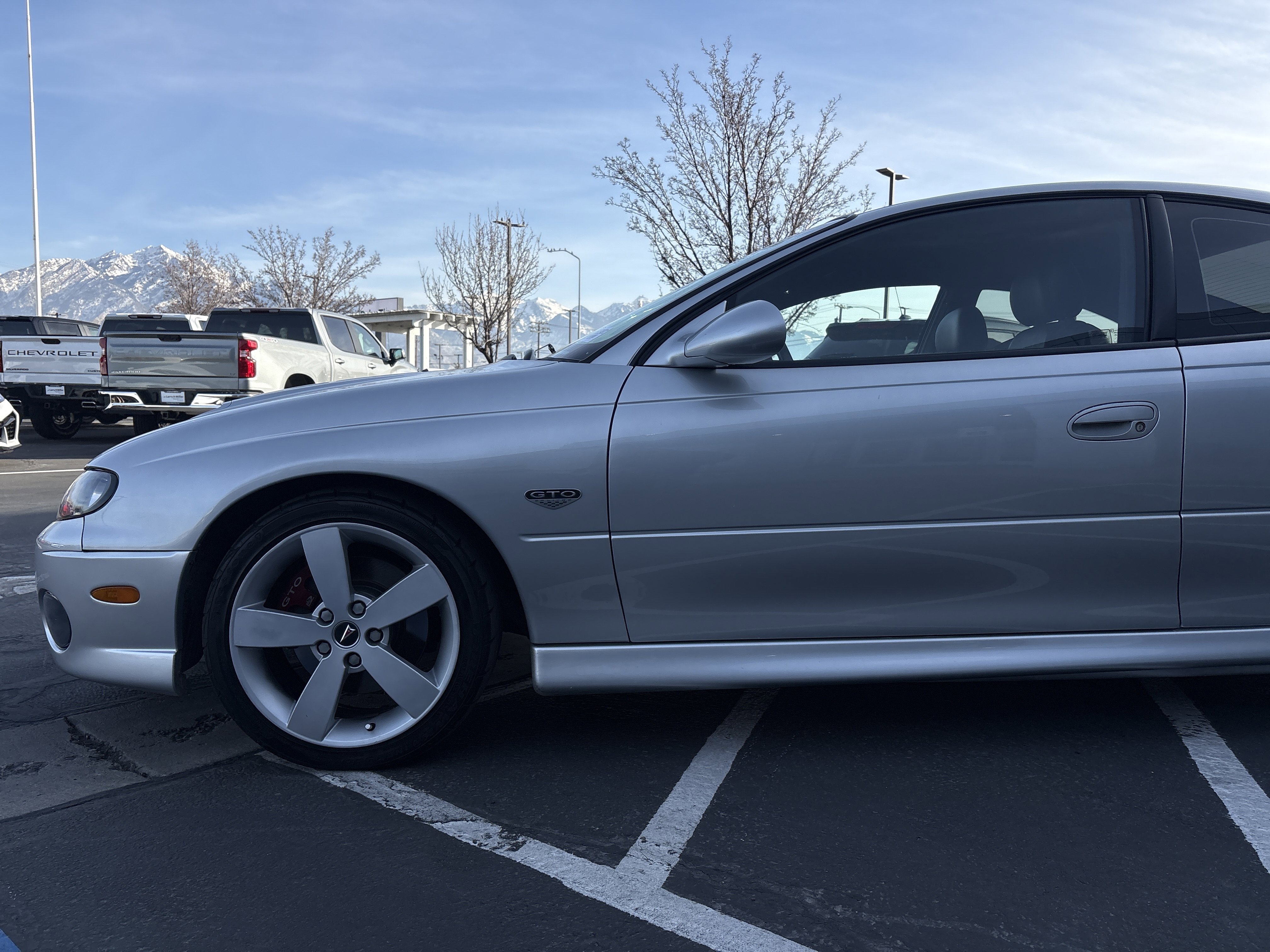 Used 2006 Pontiac GTO Base image 10