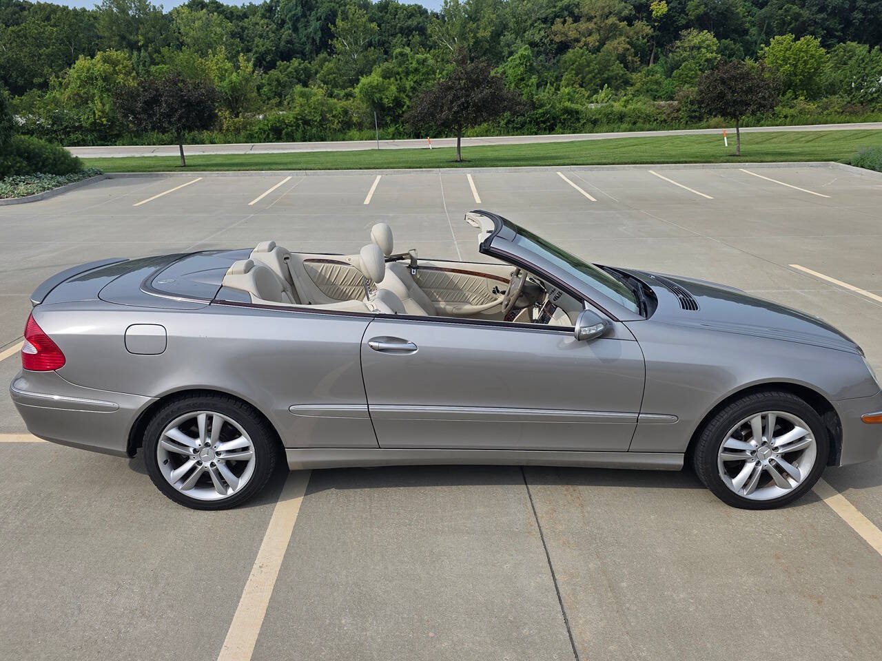Used 2007 Mercedes-Benz CLK 350 Cabriolet image 15