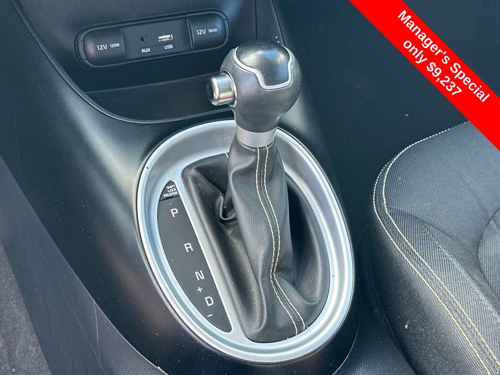 Used 2016 Kia Soul + image 20