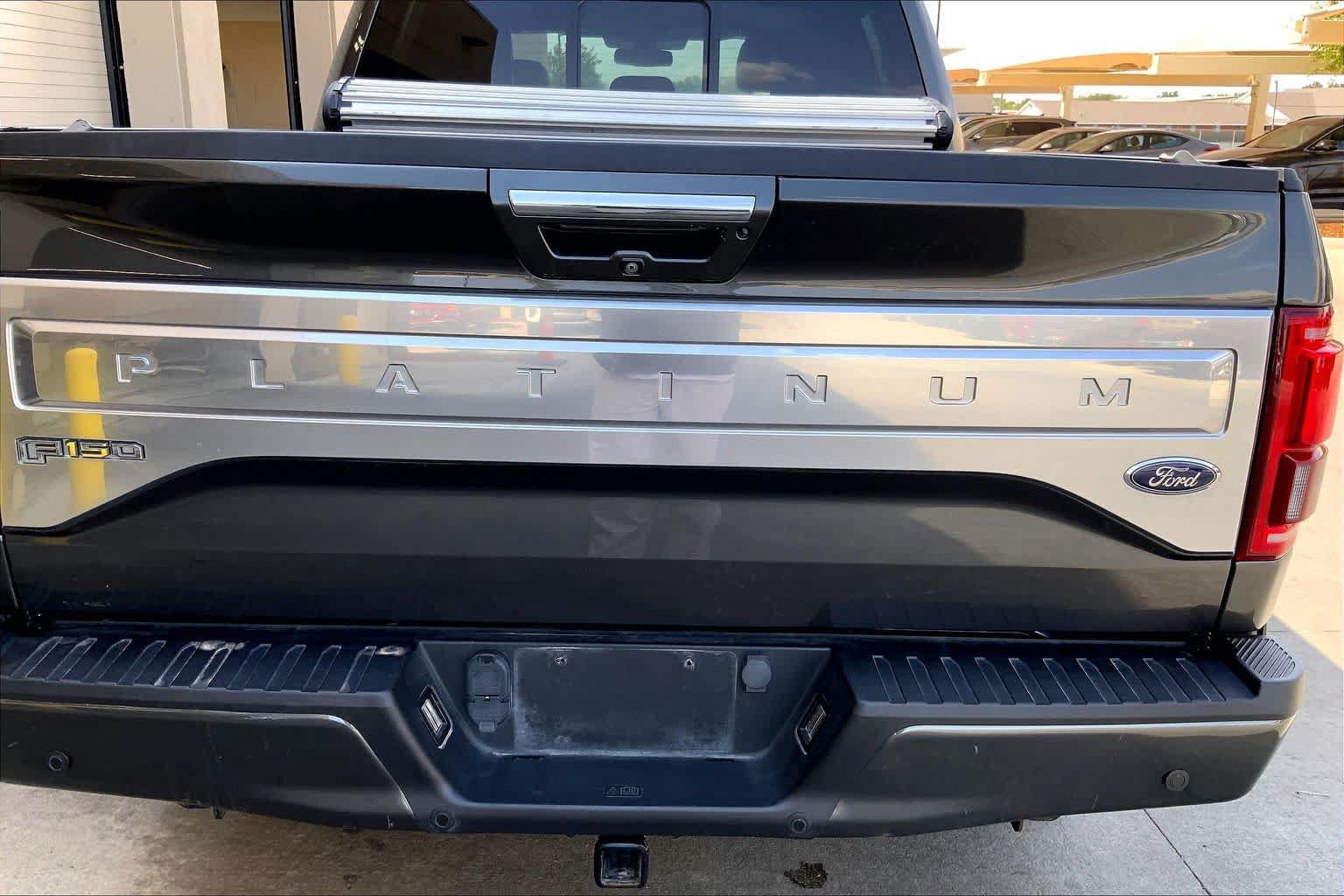 Used 2016 Ford F150 Platinum w/ Equipment Group 701A Luxury AWD/4WD image 10