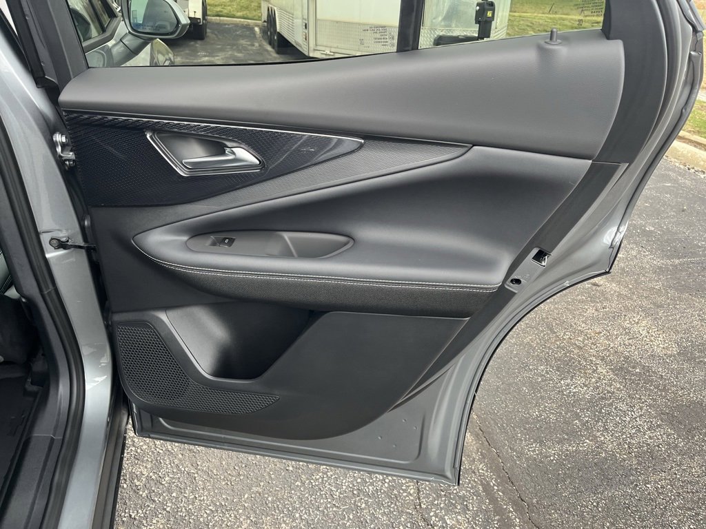 New 2026 Chevrolet Blazer EV LT image 28