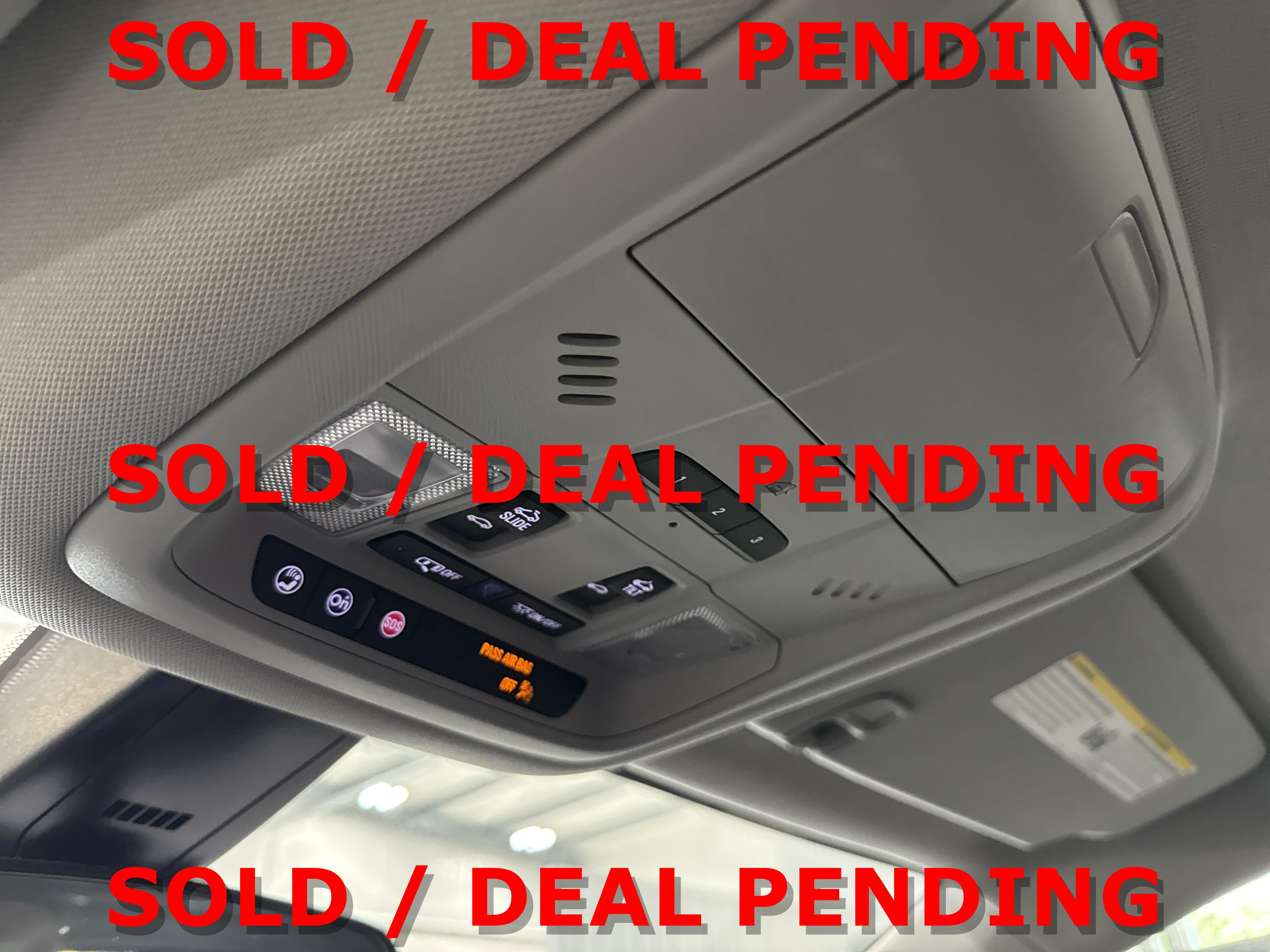 Used 2023 GMC Acadia SLE w/ Driver Convenience Package AWD/4WD image 12