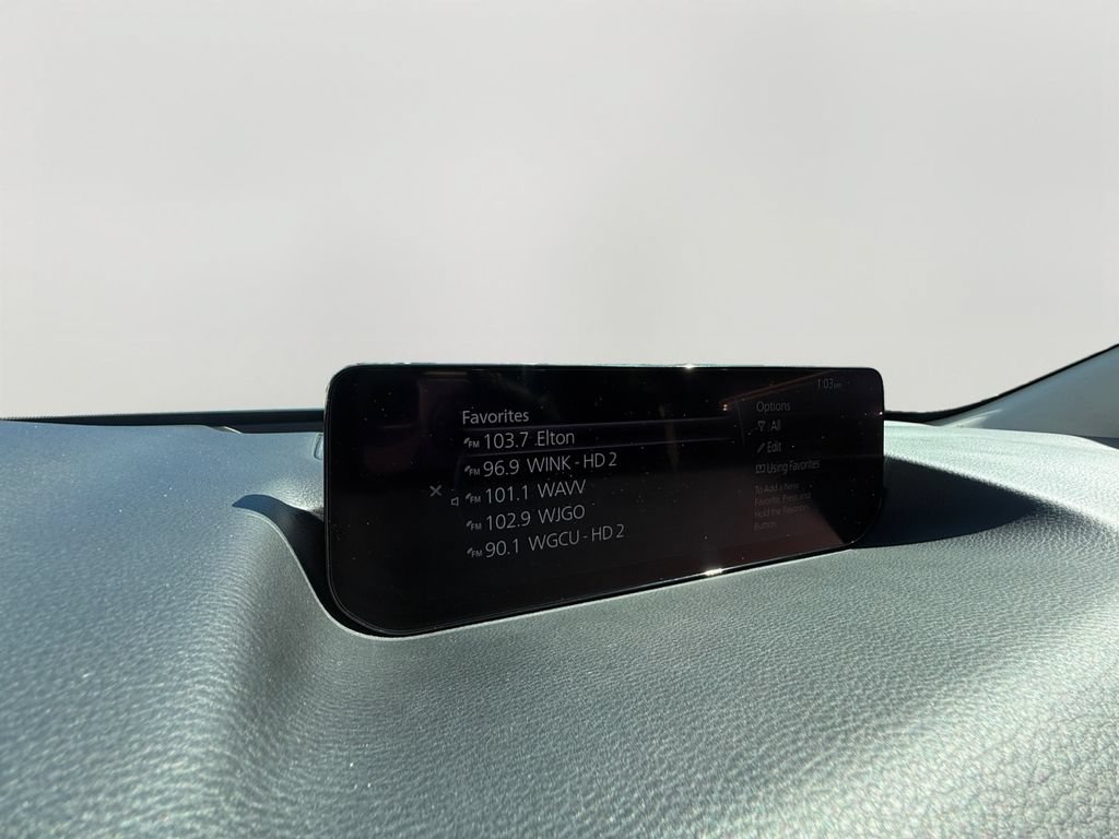 Used 2025 Toyota RAV4 XLE AWD/4WD image 15