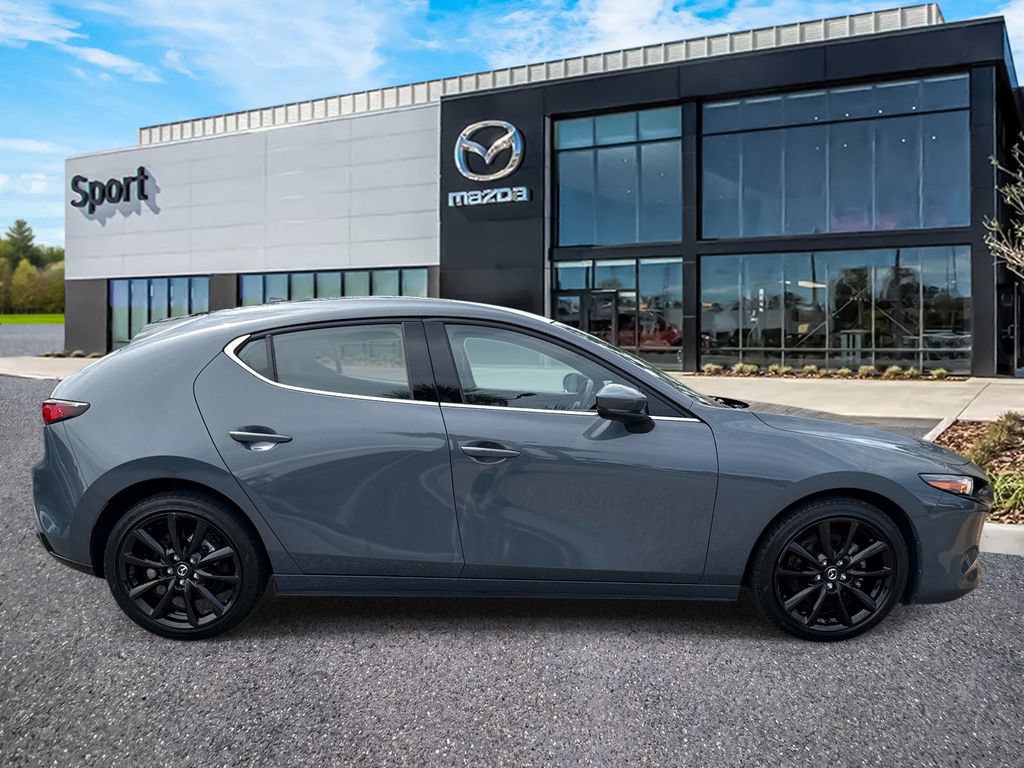 Used 2021 MAZDA MAZDA3 s FWD image 2