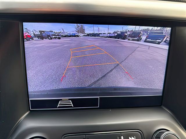 Used 2021 GMC Acadia SLE image 27