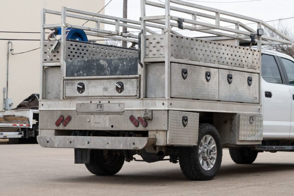 Used 2021 Ford F250 XL w/ STX Appearance Package AWD/4WD image 11