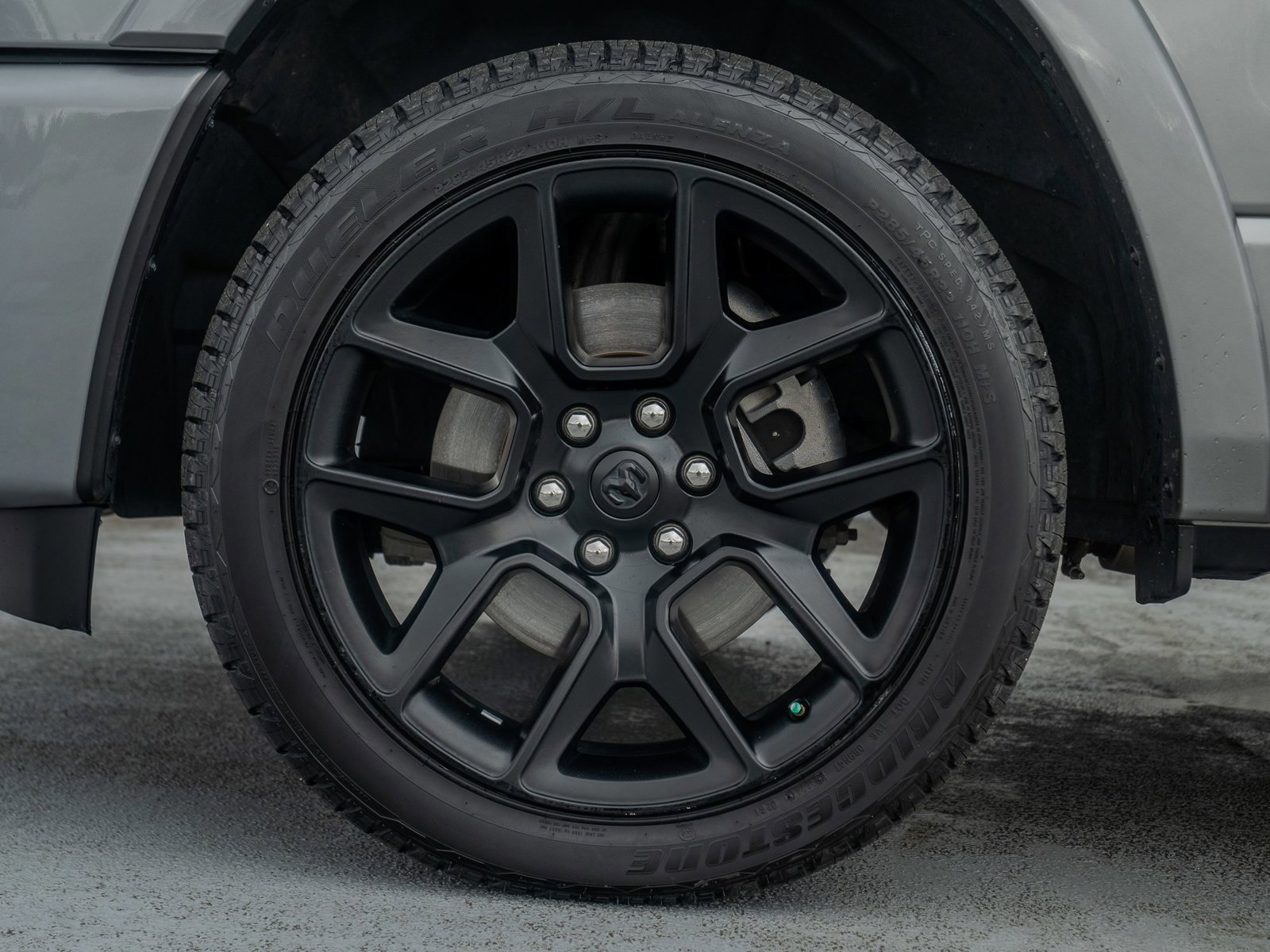 Used 2025 RAM 1500 Laramie w/ Night Edition image 12