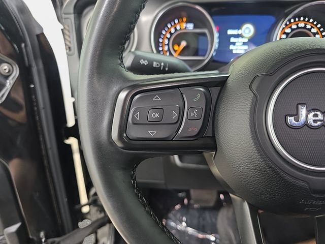 Used 2023 Jeep Gladiator Sport AWD/4WD image 17
