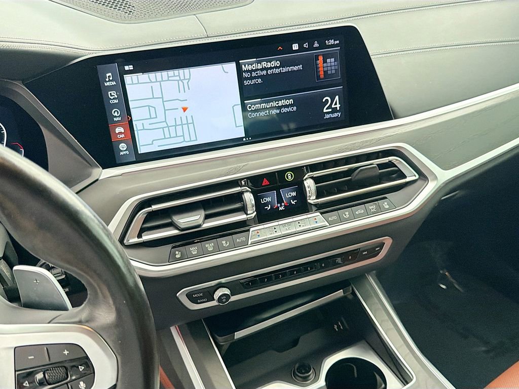 Used 2022 BMW X7 M50i w/ Executive Package image 29