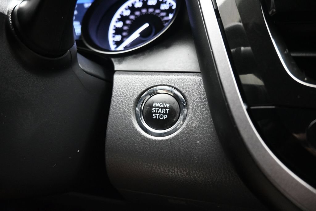 Used 2024 Toyota Camry SE w/ Convenience Package FWD image 21