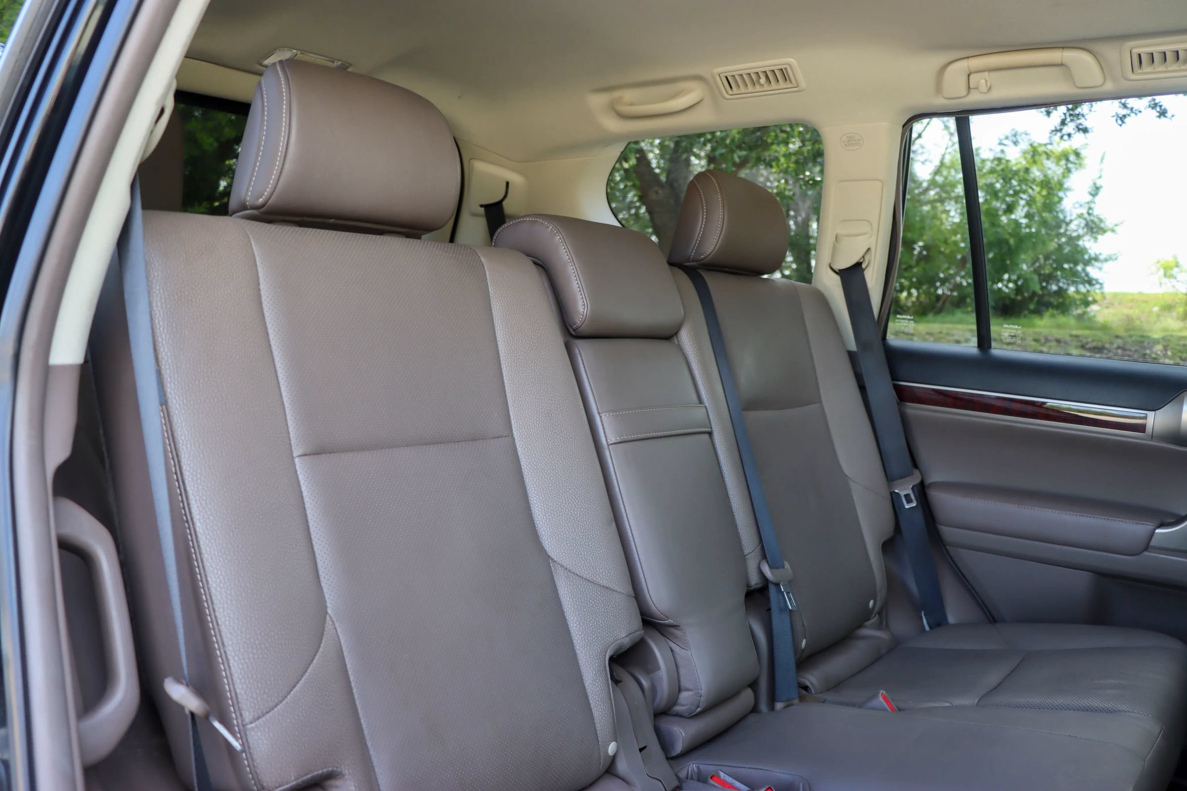 Used 2016 Lexus GX 460 w/ Premium Package AWD/4WD image 22