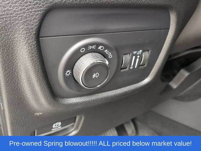 Used 2024 Jeep Grand Cherokee L Limited AWD/4WD image 26