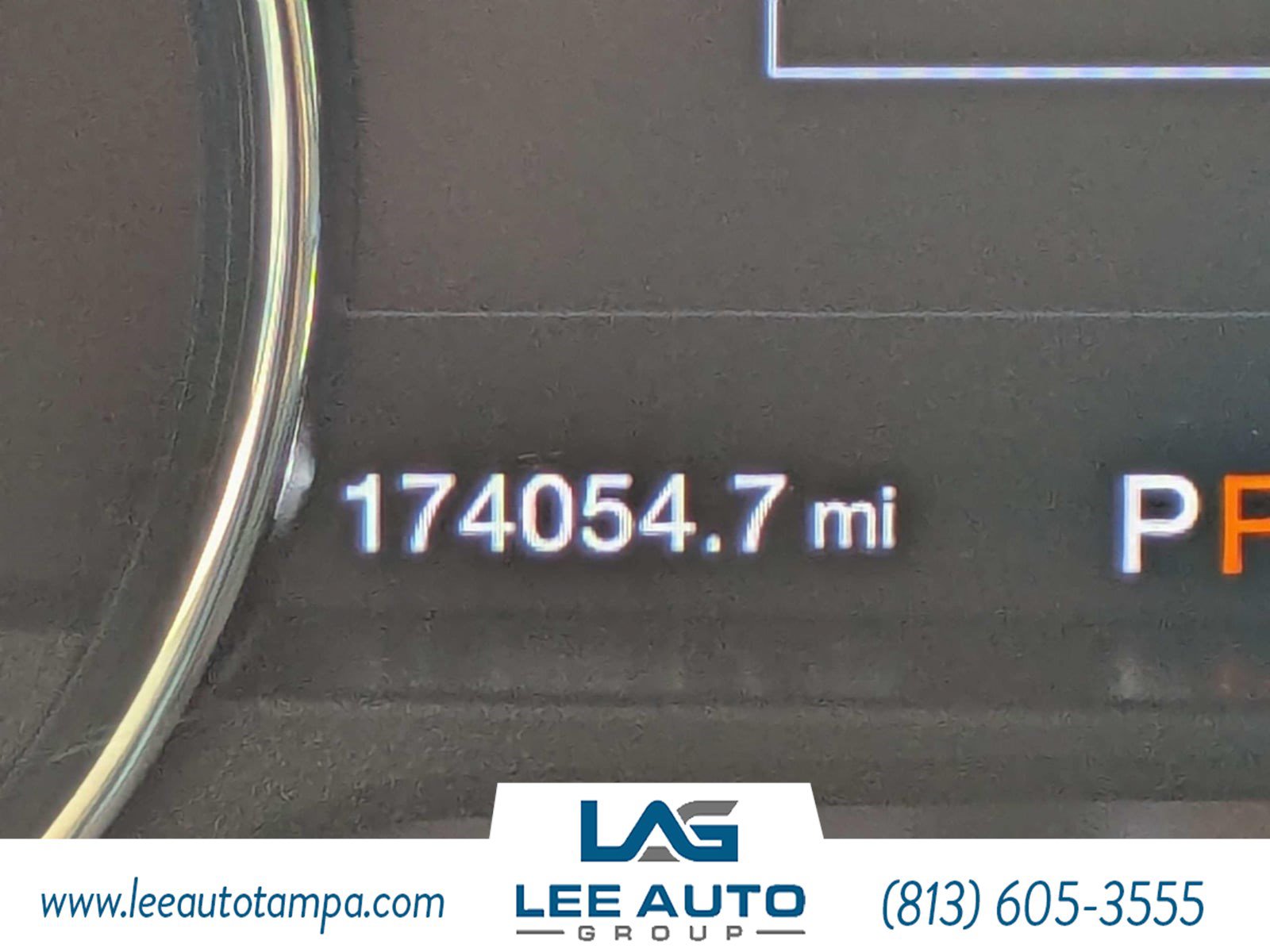Used 2015 Ford F150 Platinum w/ Equipment Group 701A Luxury RWD image 27