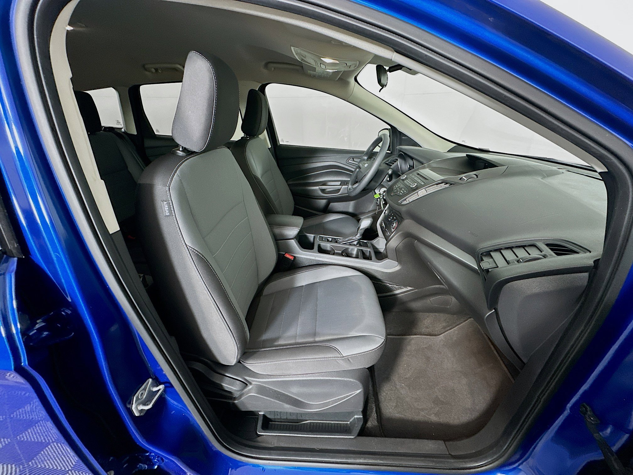 Used 2018 Ford Escape S FWD image 30