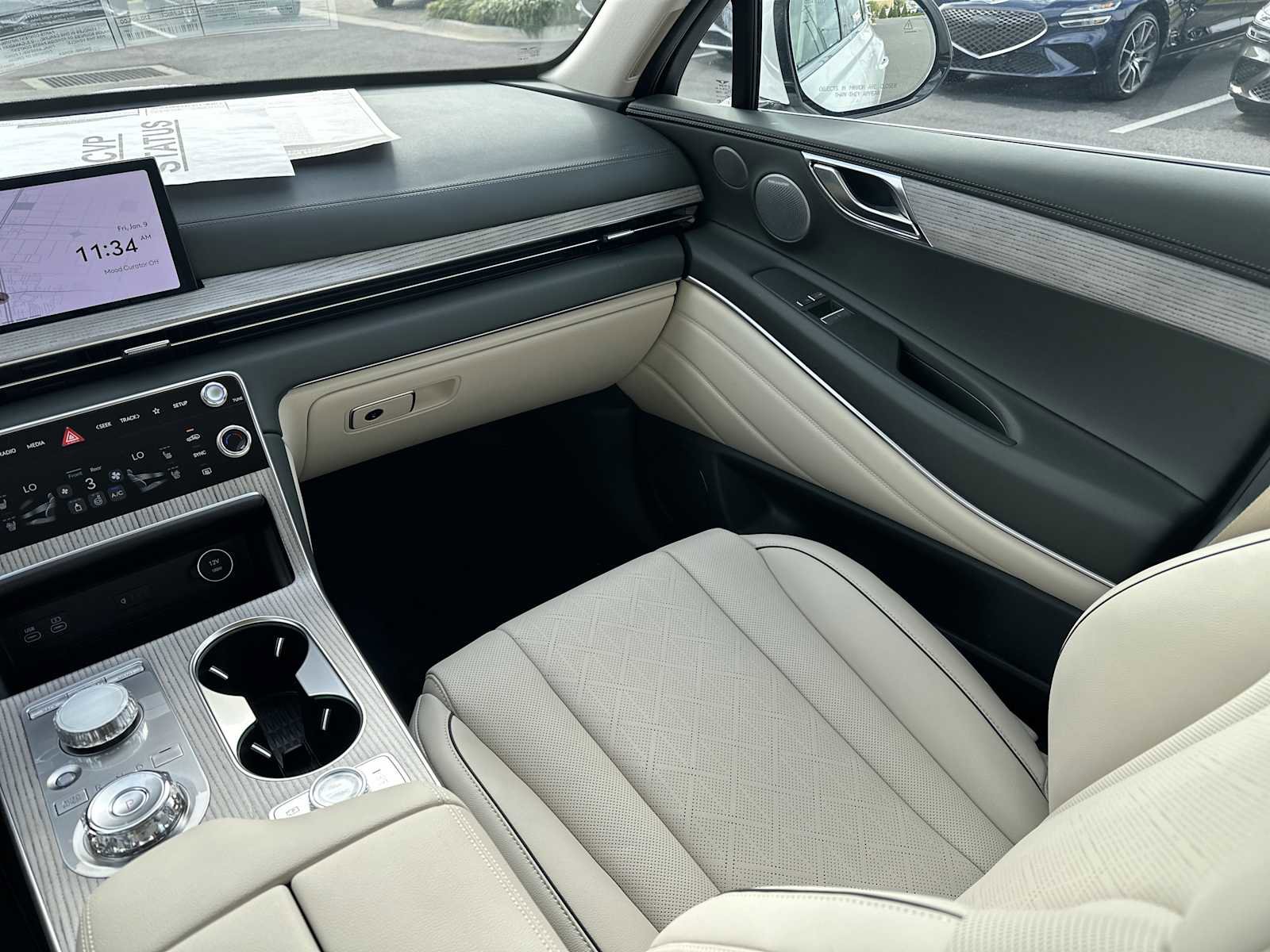 New 2026 Genesis GV80 2.5T Advanced image 13