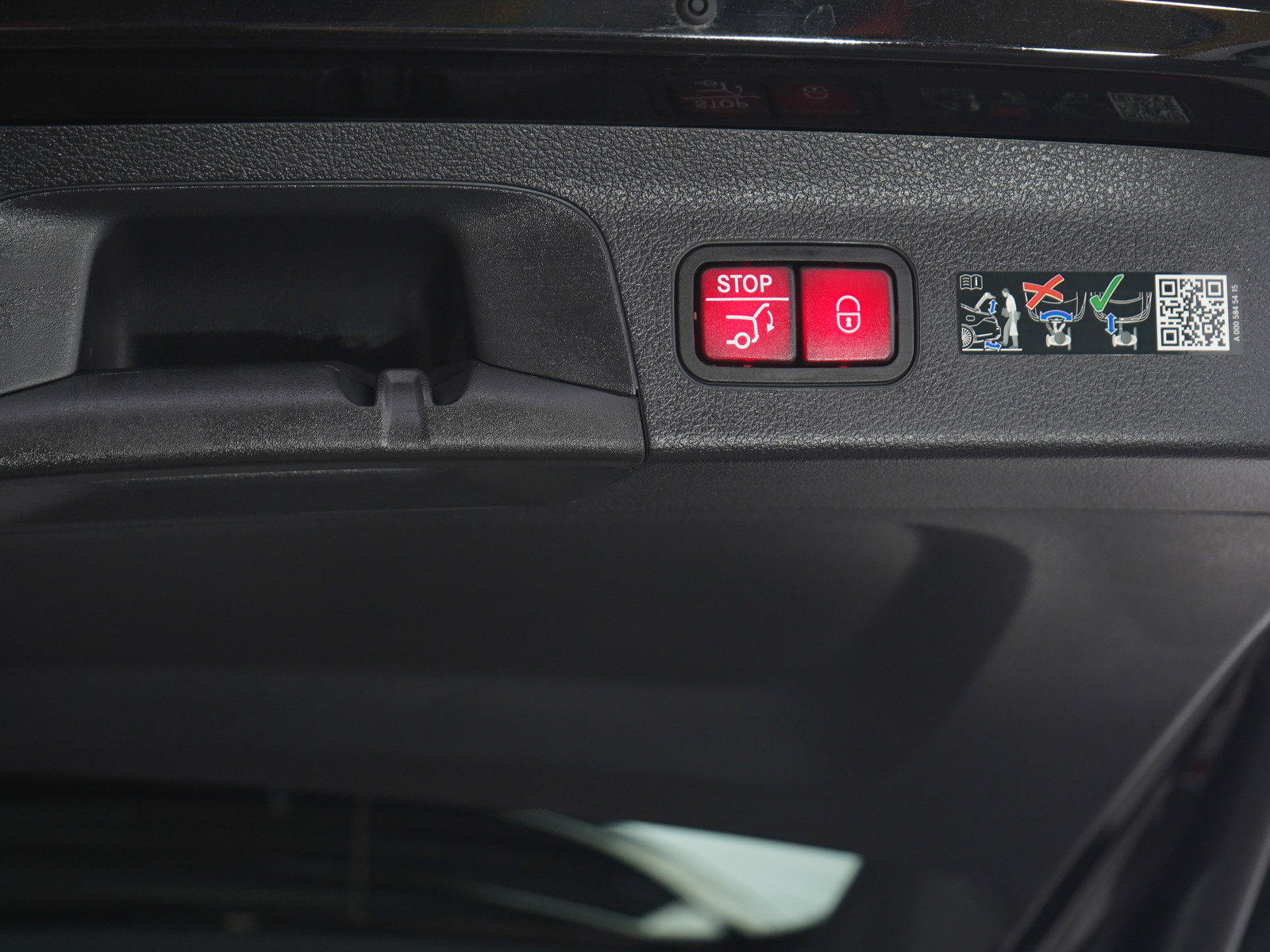 Used 2025 Mercedes-Benz GLS 450 GLS 450 image 13