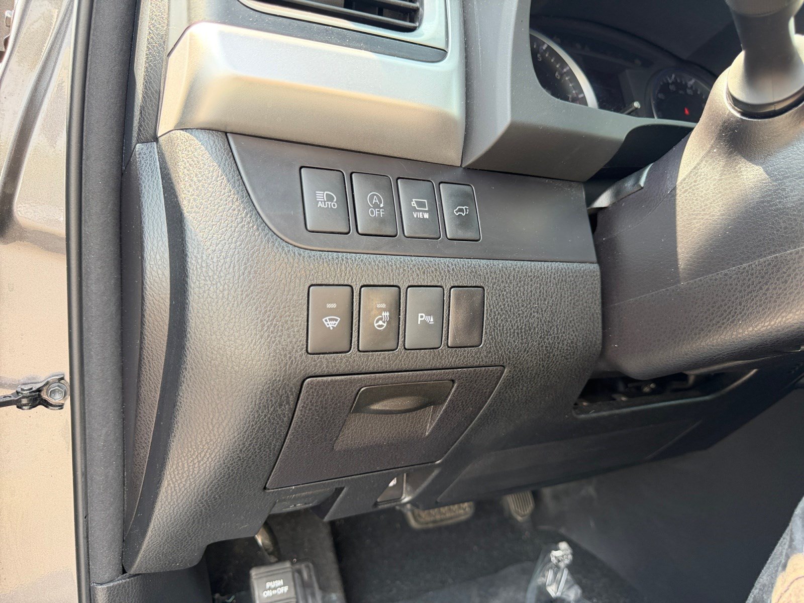 Used 2018 Toyota Highlander Limited Platinum AWD/4WD image 11