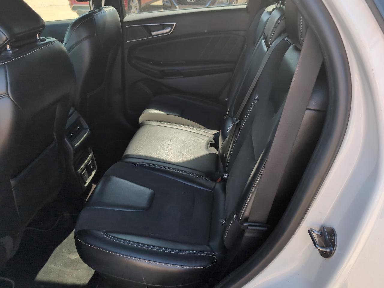 Used 2020 Ford Edge ST w/ Cold Weather Package AWD/4WD image 10