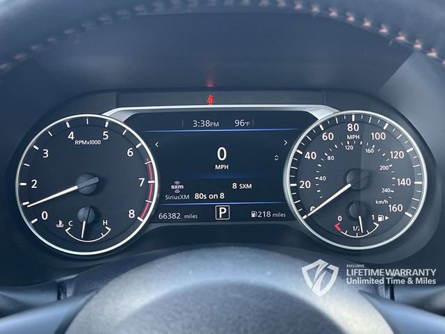 Used 2023 Nissan Sentra SR w/ SR Premium Package FWD image 38