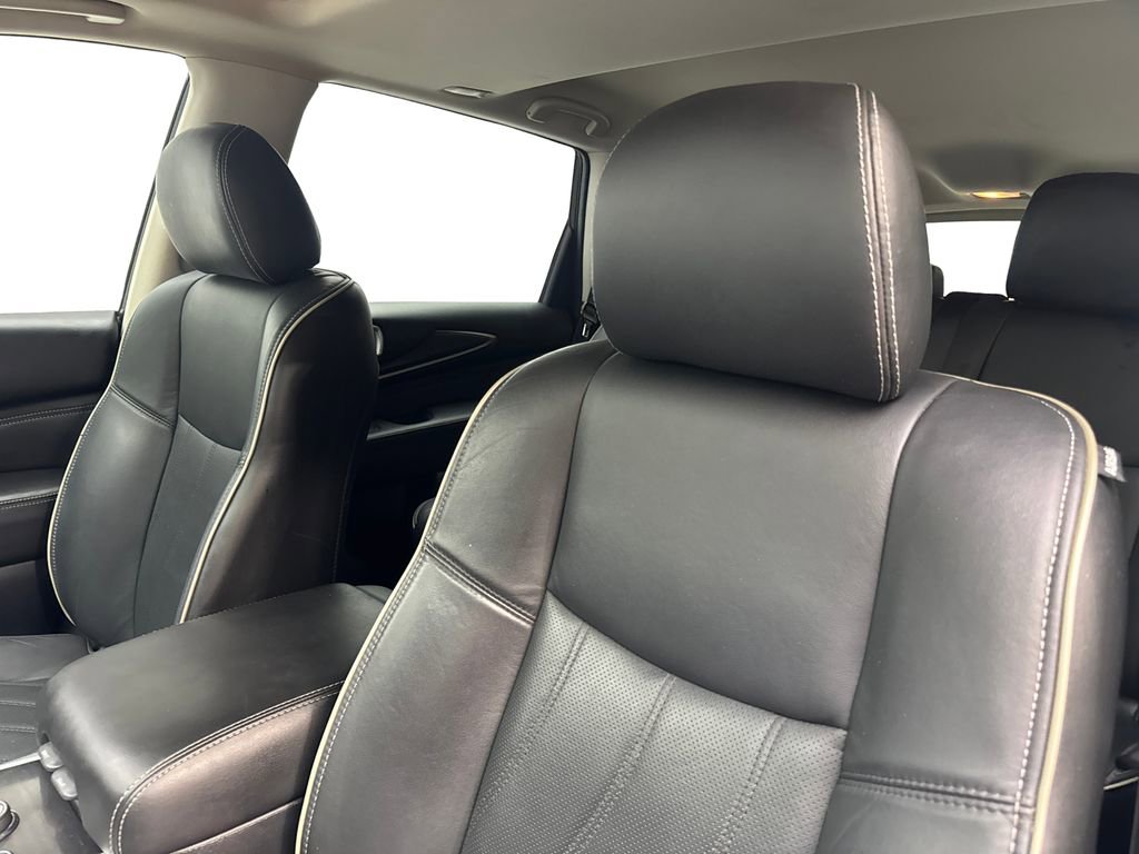 Used 2019 INFINITI QX60 Luxe w/ Essential Package image 27