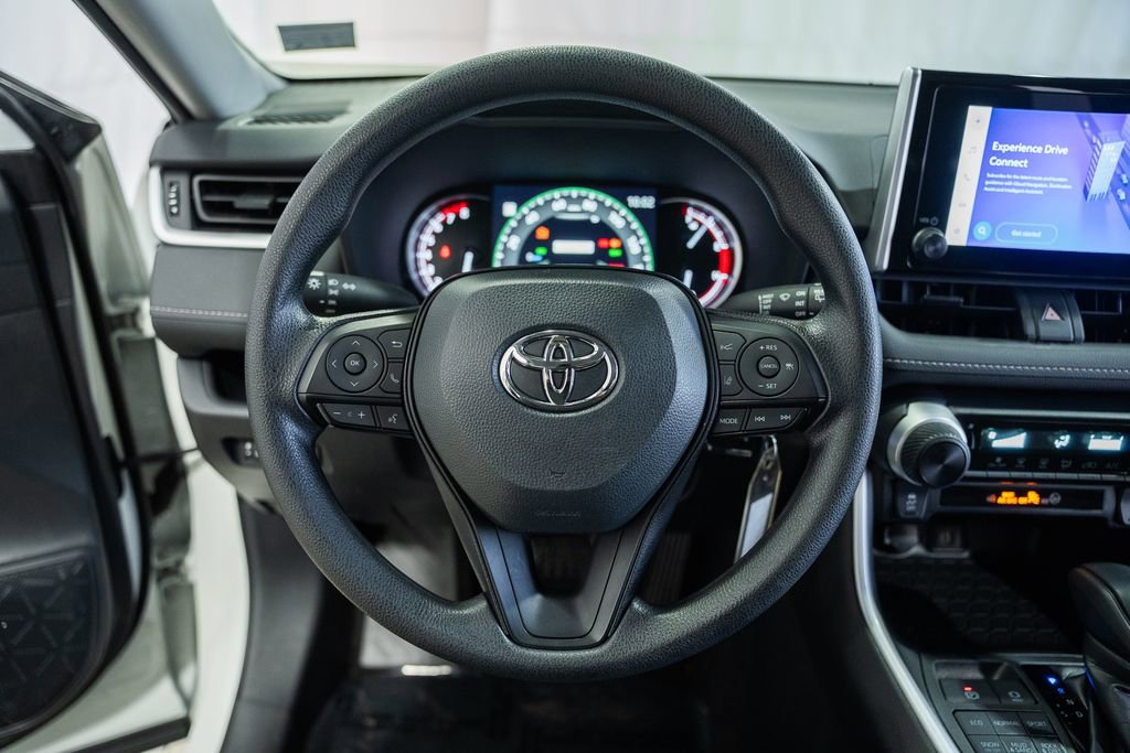 Used 2024 Toyota RAV4 LE image 24