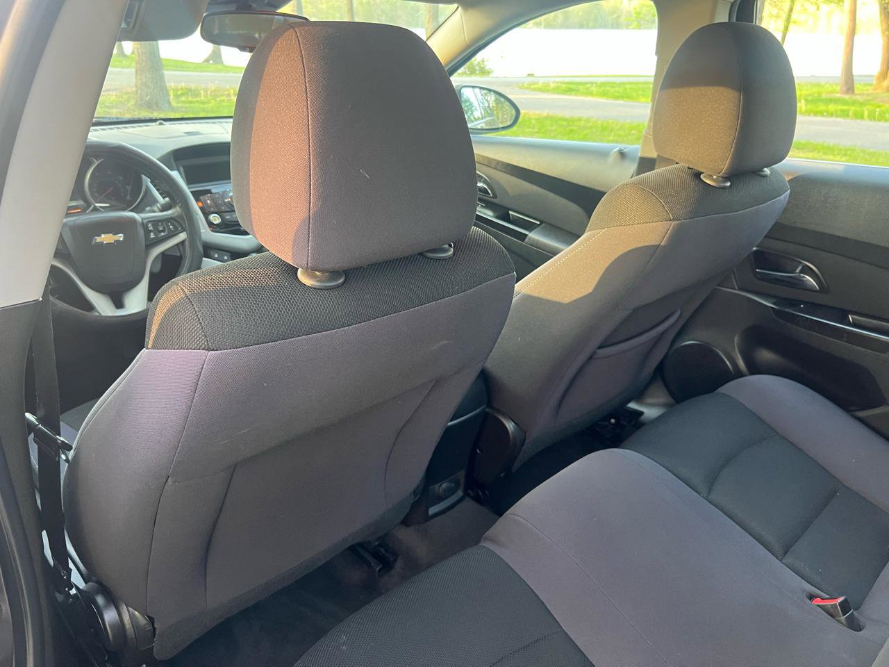 Used 2014 Chevrolet Cruze LT FWD image 26