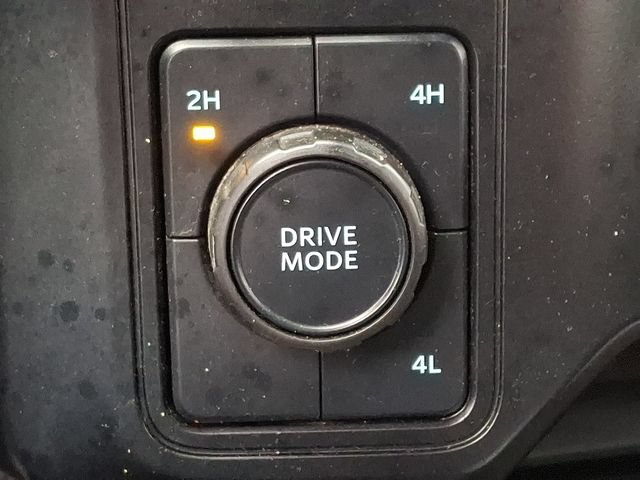 Used 2024 Ford F250 Lariat AWD/4WD image 25