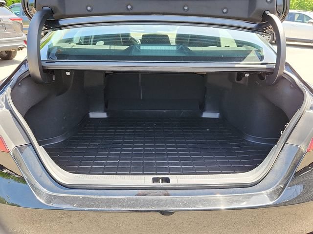 Used 2022 Toyota Camry XSE FWD image 29