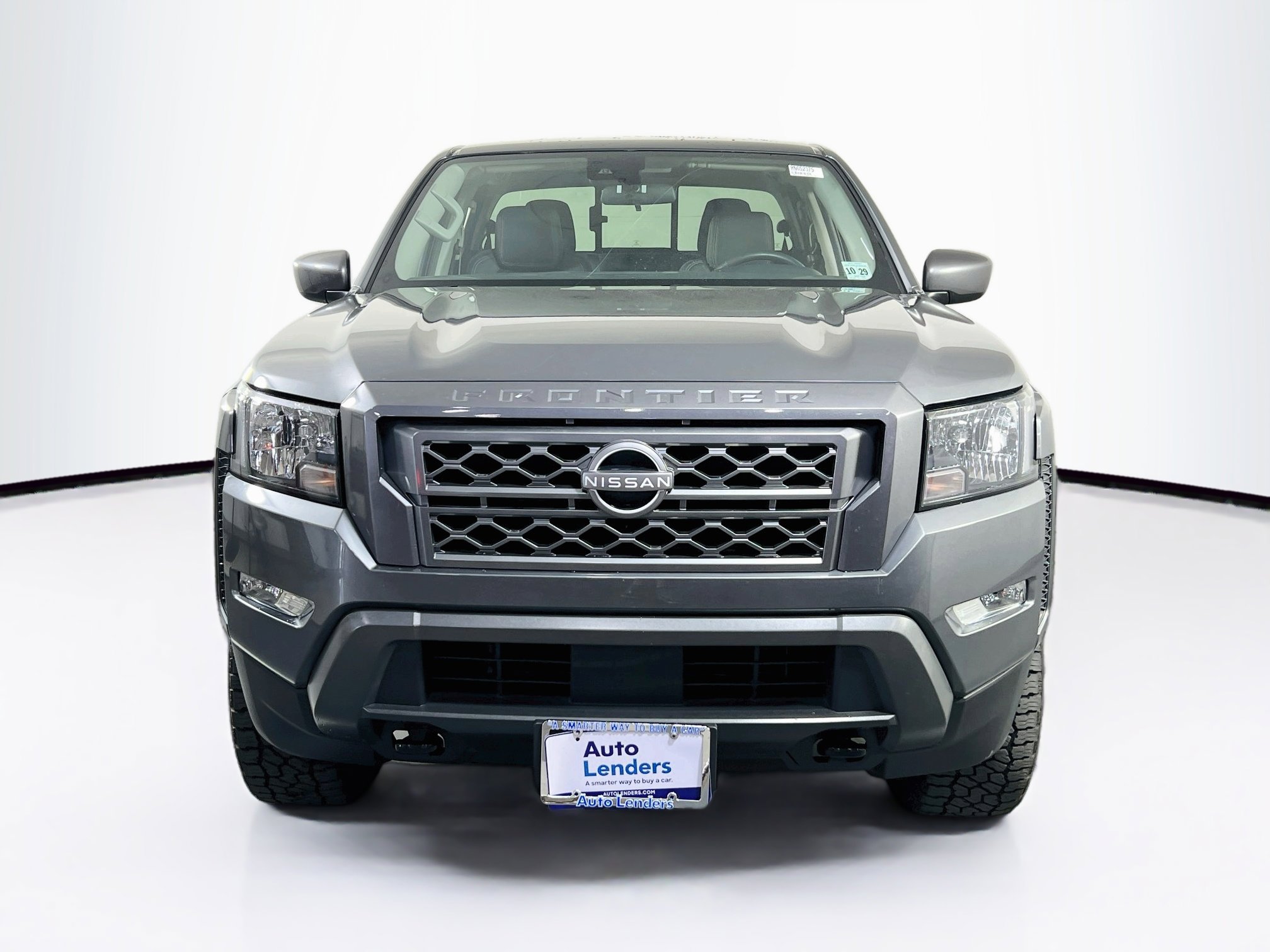 Used 2024 Nissan Frontier SV w/ SV Convenience Package AWD/4WD image 2