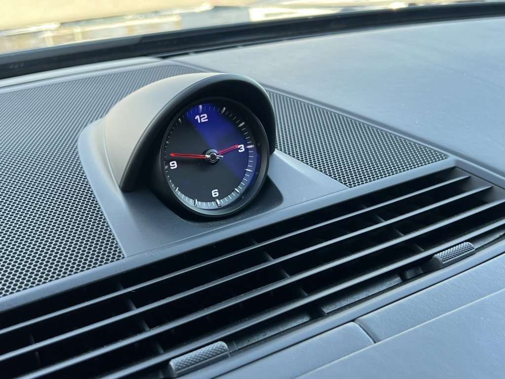 Used 2023 Porsche Panamera 4 Platinum Edition image 28