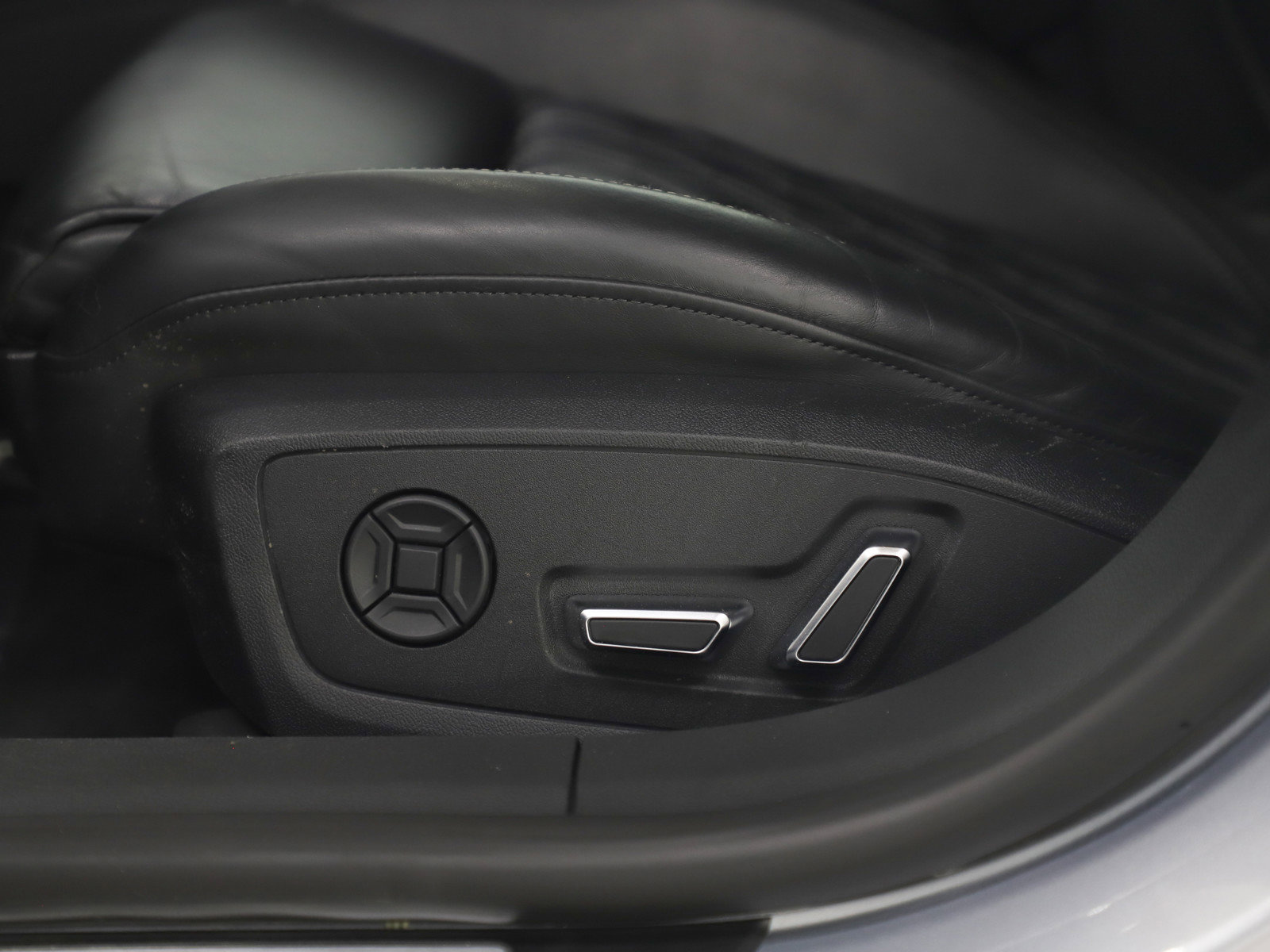 Used 2020 Audi S7 Premium Plus w/ S Sport Package image 25