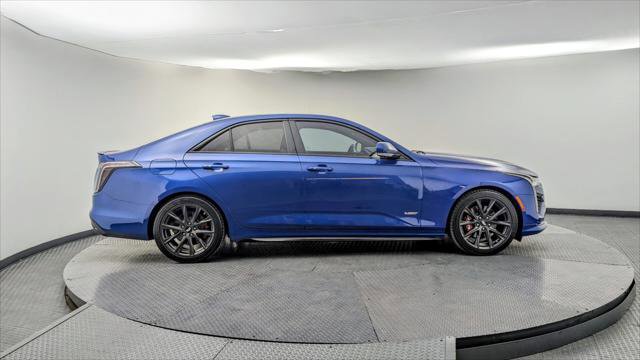 Used 2020 Cadillac CT4 V image 9